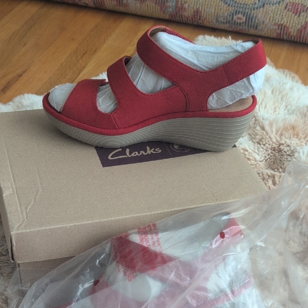 Clarks Red Wedge Reedly Juno Comfort Sandals 7.5W